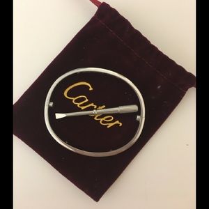 Fashion screw on love bangle from China ❤️